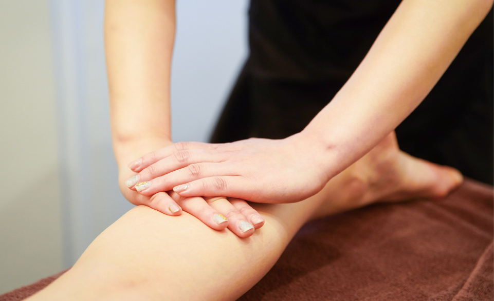 リンパマッサージ